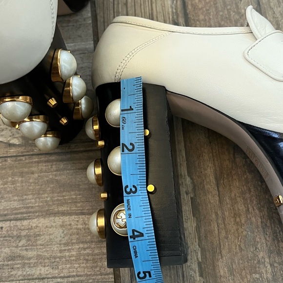 Gucci Vegas White Pearl Studded Platform Loafer size 37 - Picture 13 of 13